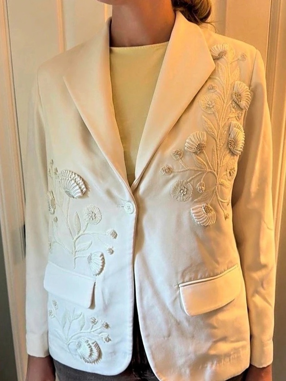 PANKA & NIDHI Floral Embroidered Blazer in White Like New